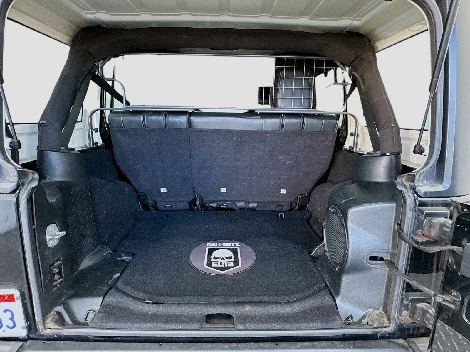 Used 2012 Jeep Wrangler Unlimited Rubicon AWD/4WD image 15