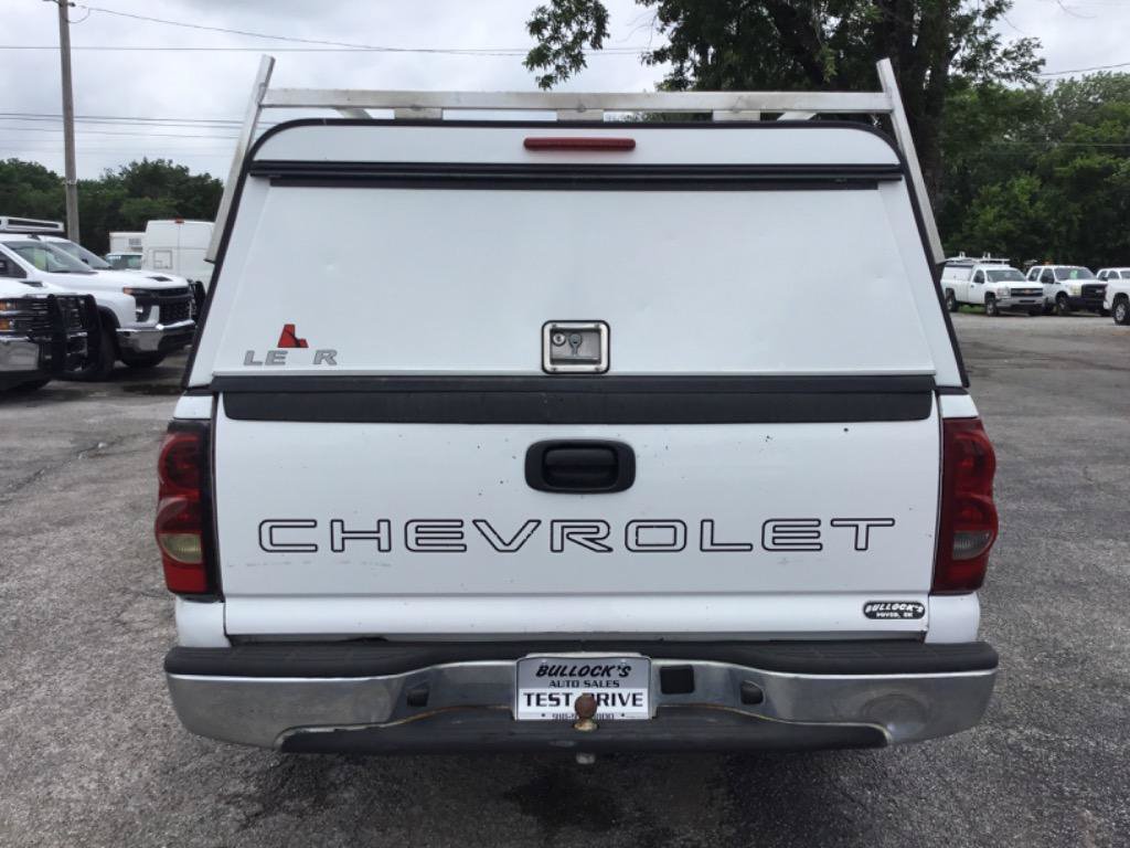Used 2006 Chevrolet Silverado 1500 W/T RWD image 9