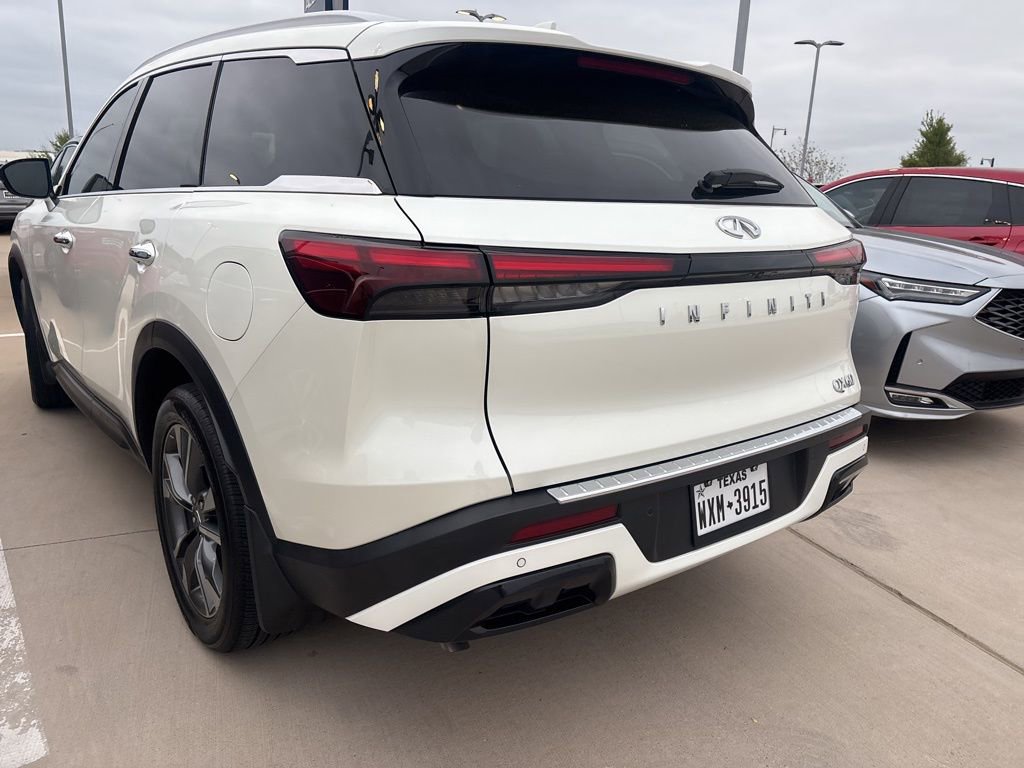 Used 2025 INFINITI QX60 Luxe w/ Cargo Package image 4