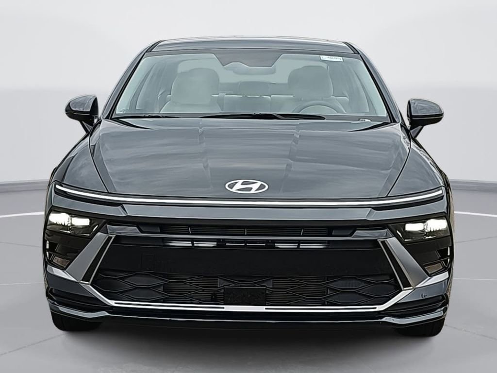 New 2026 Hyundai Sonata SEL FWD image 2
