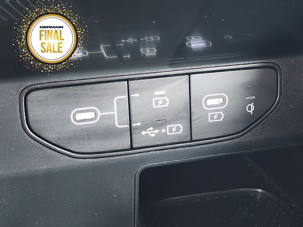 Certified 2024 Kia Sorento S image 28