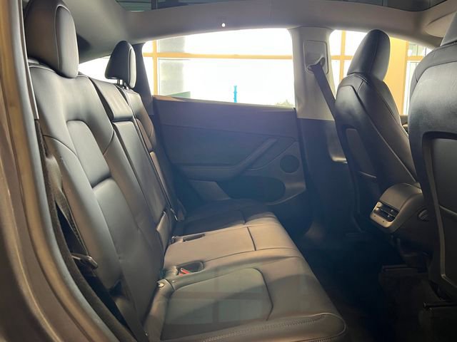 Used 2023 Tesla Model Y 2WD image 13