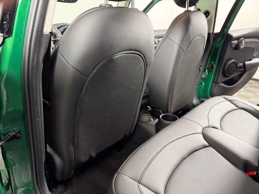 Certified 2024 MINI Cooper 4-Door Hardtop FWD image 36