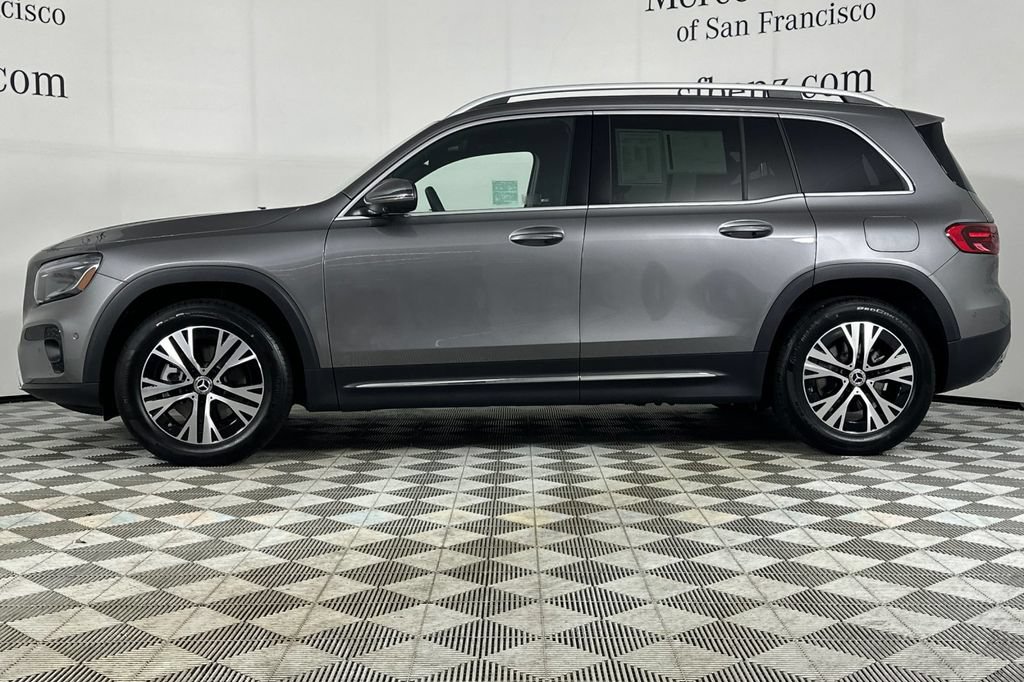 Certified 2026 Mercedes-Benz GLB 250 4MATIC image 9
