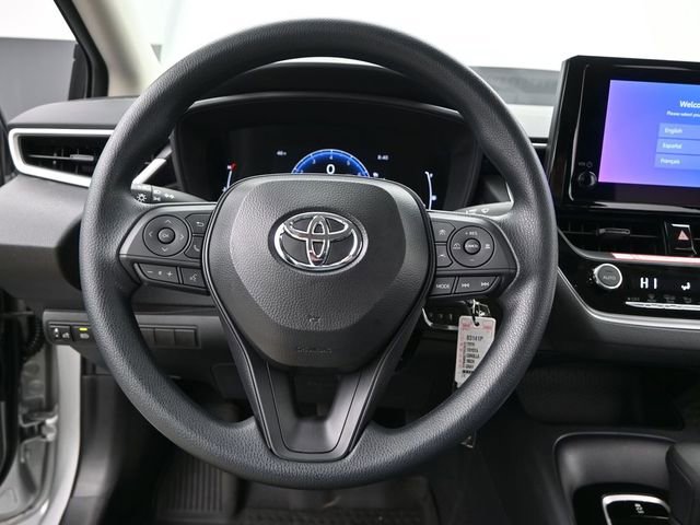 Used 2026 Toyota Corolla LE image 5