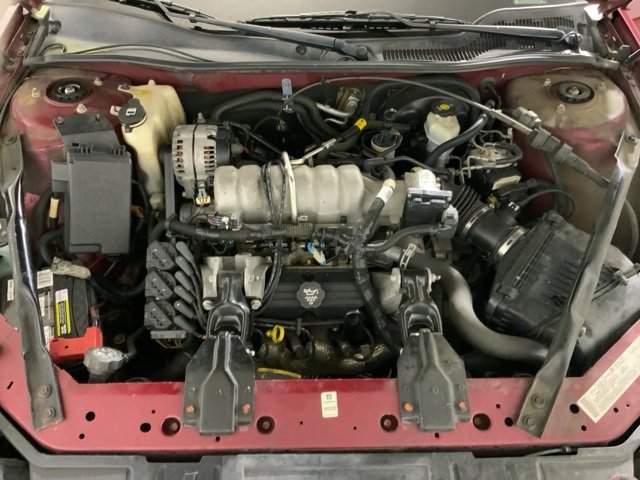 Used 2004 Pontiac Grand Prix GT2 w/ Leather Trim Pkg image 30