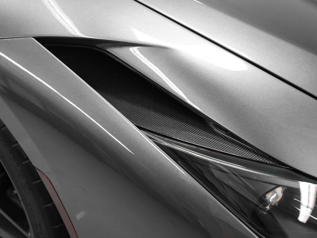 Certified 2022 Ferrari F8 Tributo RWD image 6