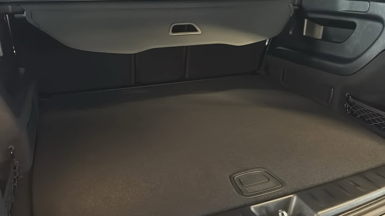 New 2026 Mercedes-Benz GLB 35 AMG 4MATIC image 32