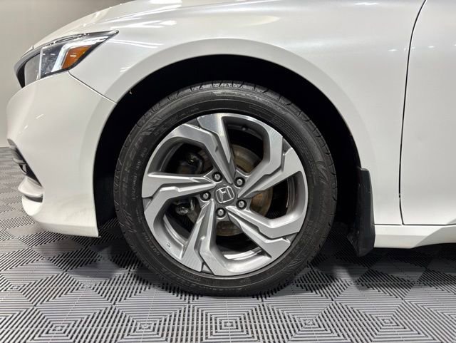 Certified 2018 Honda Accord EX-L image 10