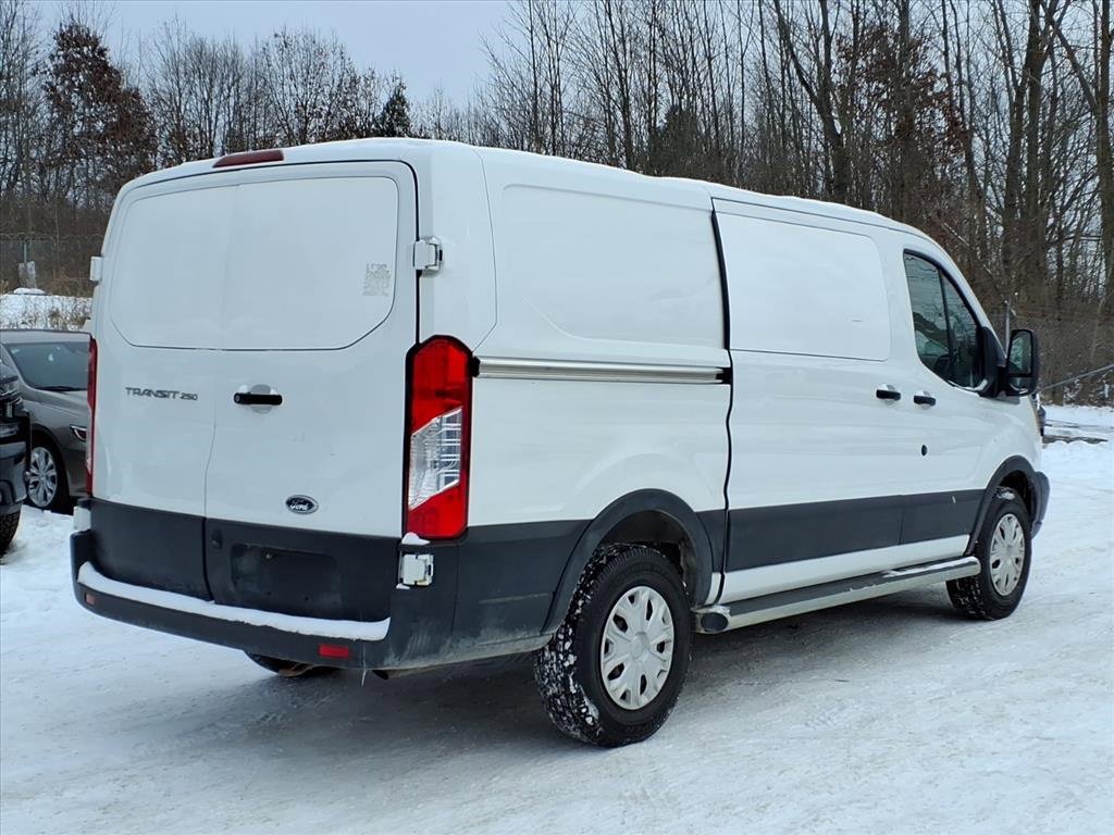 Used 2019 Ford Transit 250 130 Low Roof w/ Exterior Upgrade Package image 4