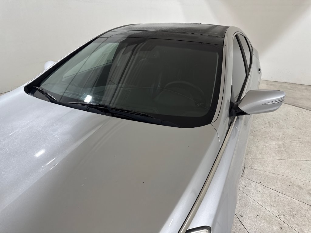 Used 2017 Hyundai Azera Limited FWD image 11
