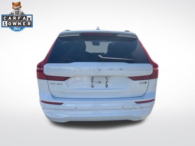 Used 2022 Volvo XC60 B5 Momentum AWD/4WD image 8