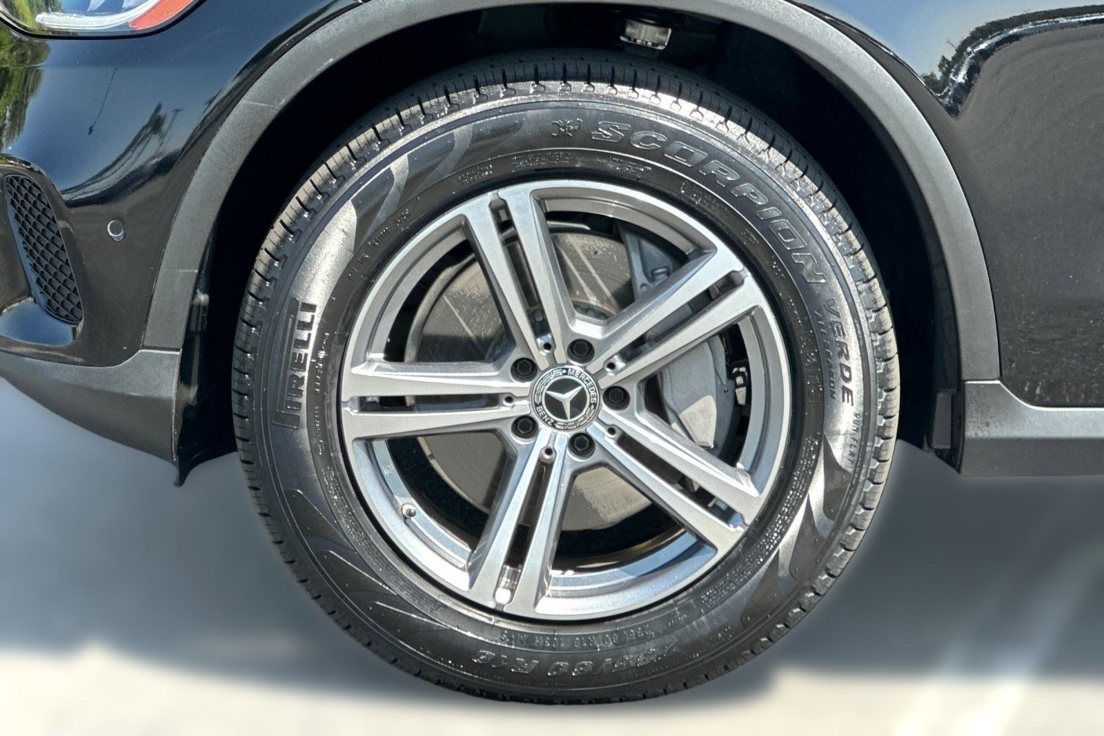 Used 2021 Mercedes-Benz GLC 300 image 11