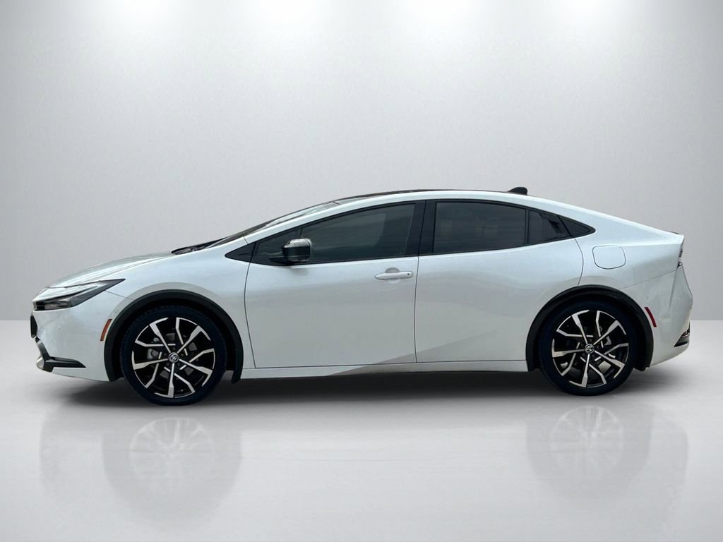 Used 2024 Toyota Prius Prime Premium w/ Advanced Technology Package image 8