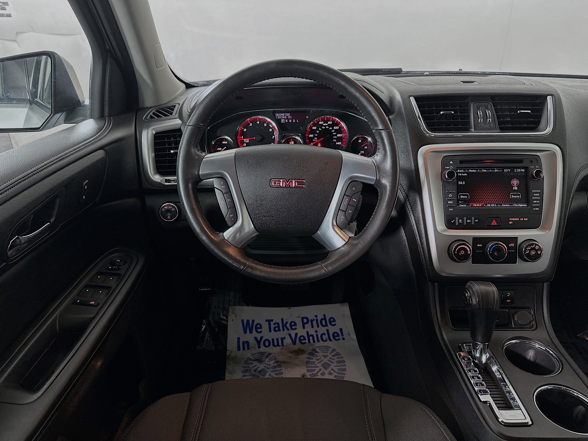Used 2015 GMC Acadia SLE FWD image 20