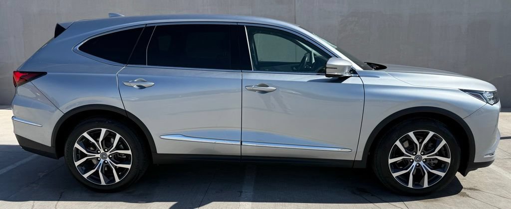Used 2024 Acura MDX FWD w/ Technology Package image 6
