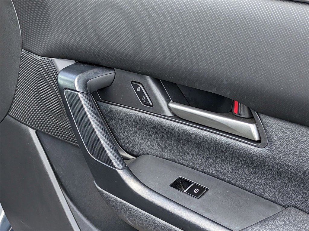 Used 2024 MAZDA CX-50 AWD 2.5 S w/ Premium Package image 34