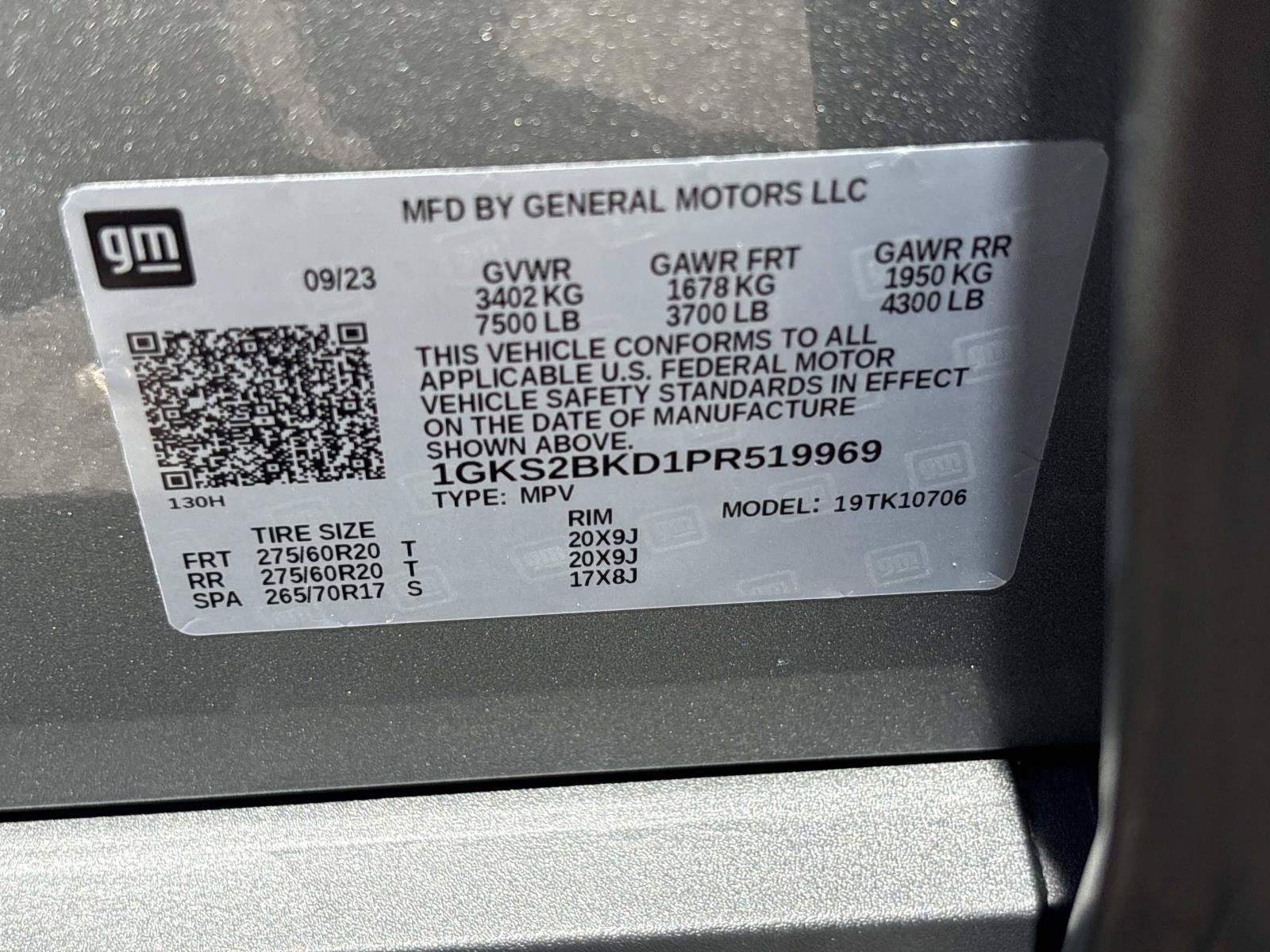 Used 2023 GMC Yukon SLT AWD/4WD image 37