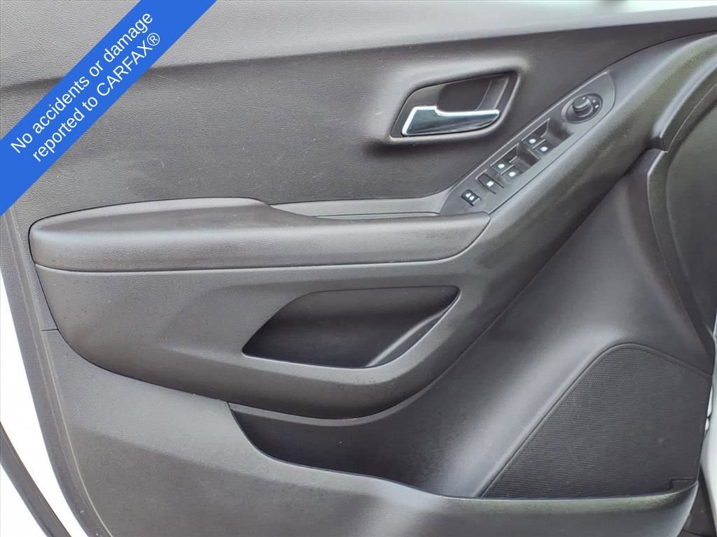 Used 2015 Chevrolet Trax LT w/ LPO, Protection Package image 15