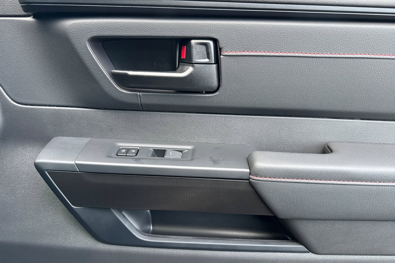 Certified 2025 Toyota Sequoia TRD Pro image 25