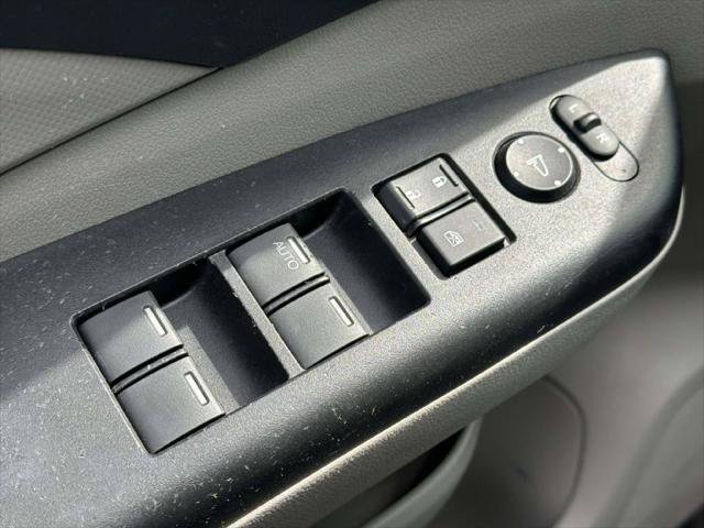 Used 2013 Honda CR-V LX image 13