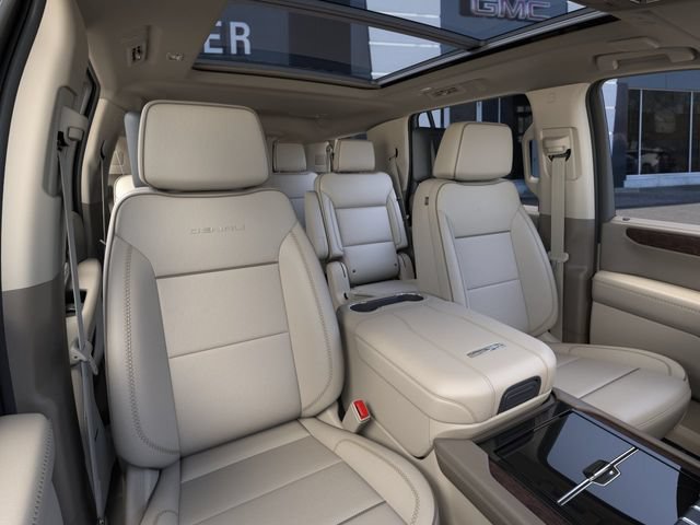 New 2026 GMC Yukon Denali w/ Denali Reserve Package AWD/4WD image 16