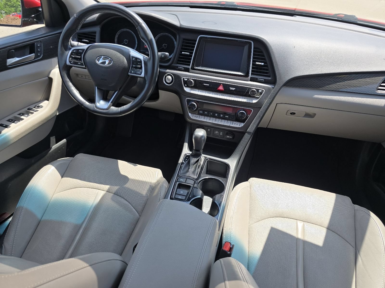 Used 2019 Hyundai Sonata Limited FWD image 26