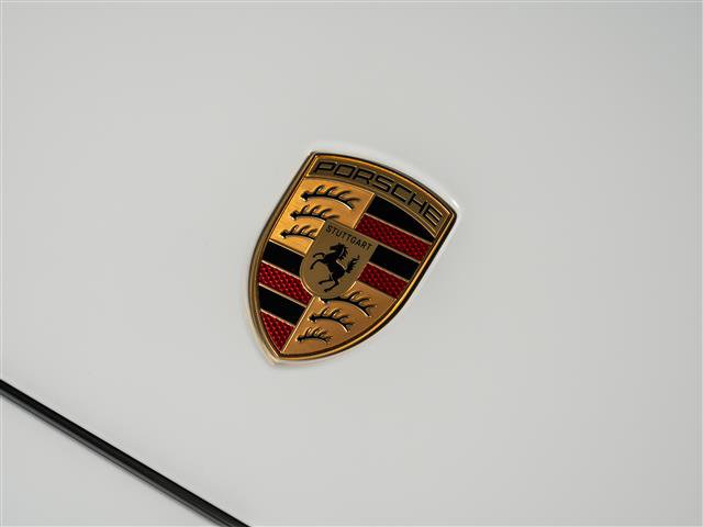 Certified 2025 Porsche Panamera RWD image 13