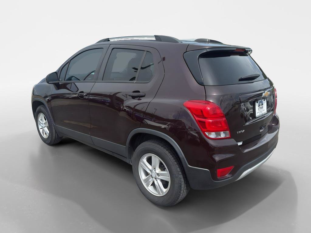 Used 2021 Chevrolet Trax LT AWD/4WD image 3