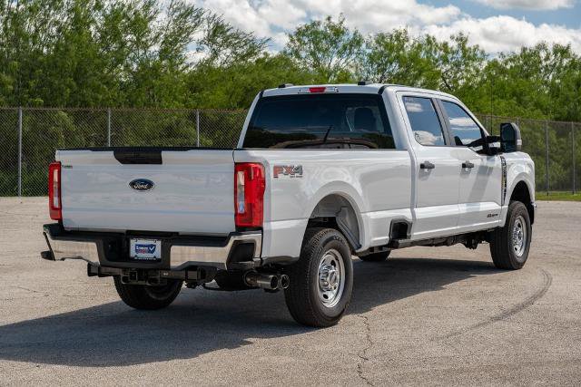 Certified 2025 Ford F250 XL AWD/4WD image 9