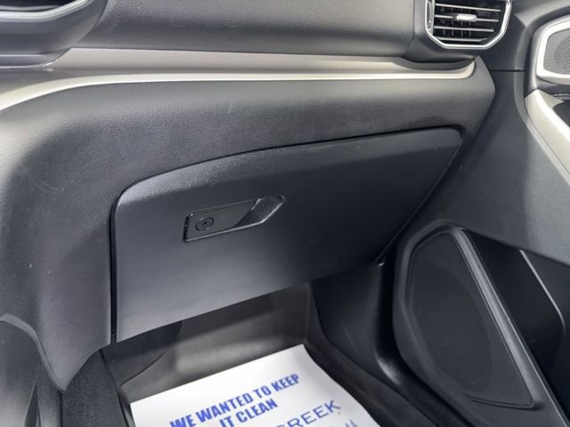 Used 2023 Ford Explorer XLT w/ Equipment Group 202A image 28