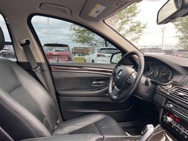 Used 2015 BMW 535i xDrive Sedan AWD/4WD image 38