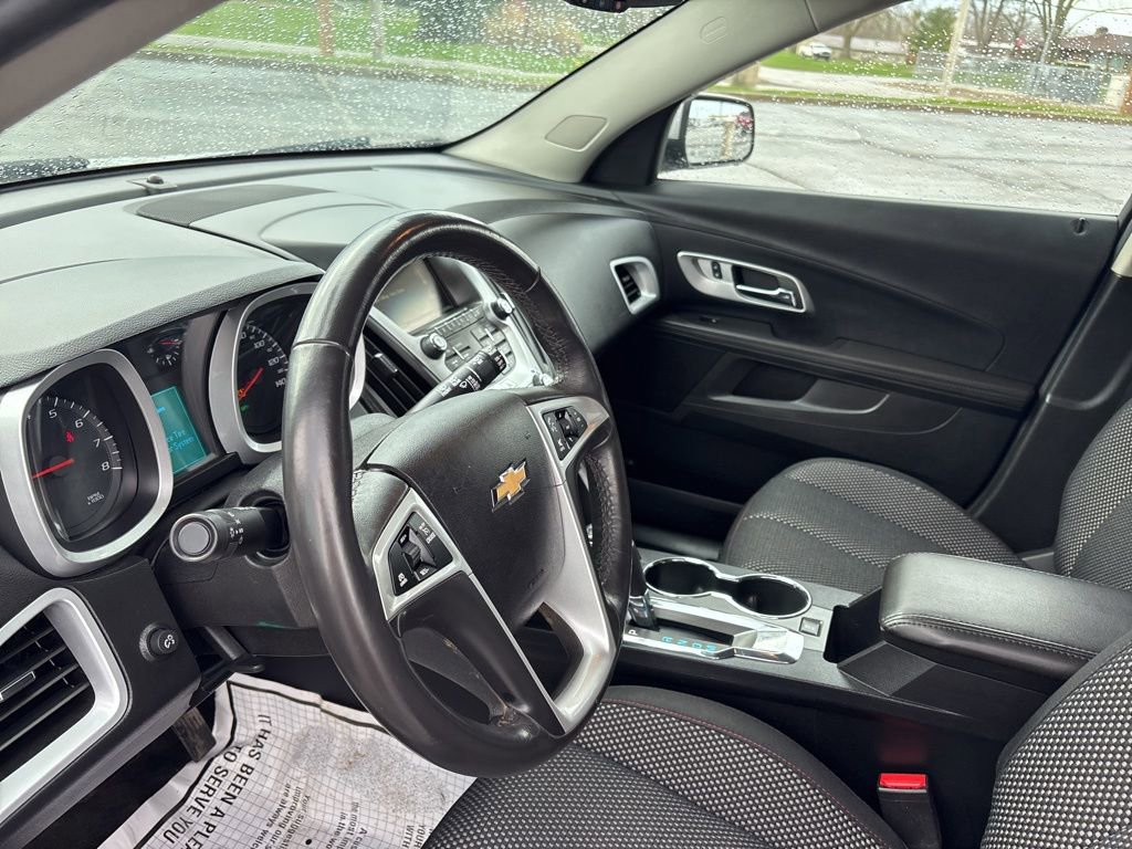 Used 2017 Chevrolet Equinox LT w/ Convenience Package image 25