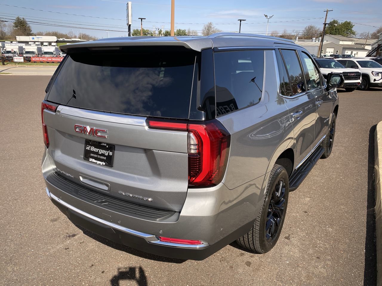 New 2026 GMC Yukon Elevation w/ Elevation Premium Package AWD/4WD image 45