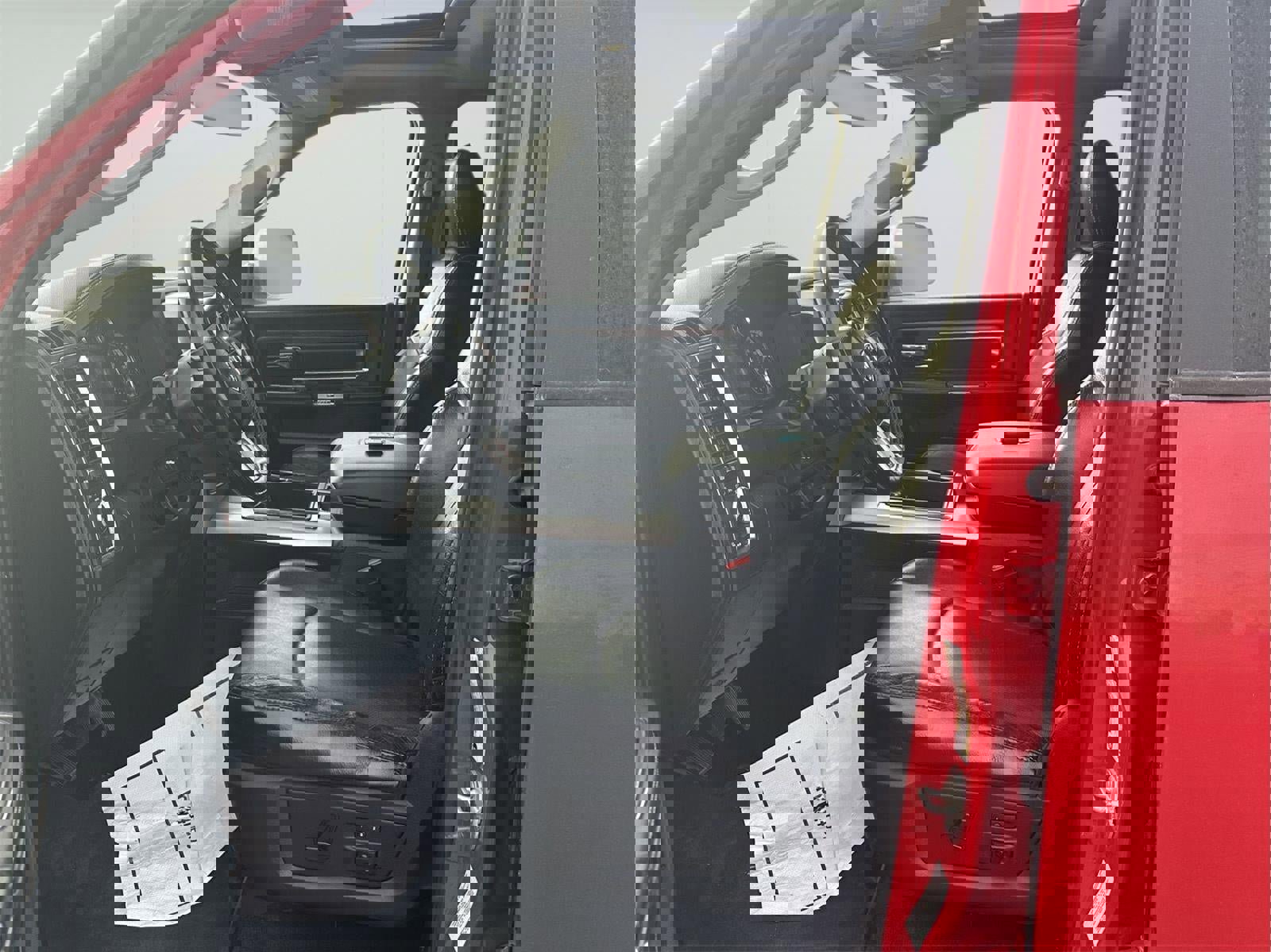 Used 2014 RAM 2500 Laramie image 16