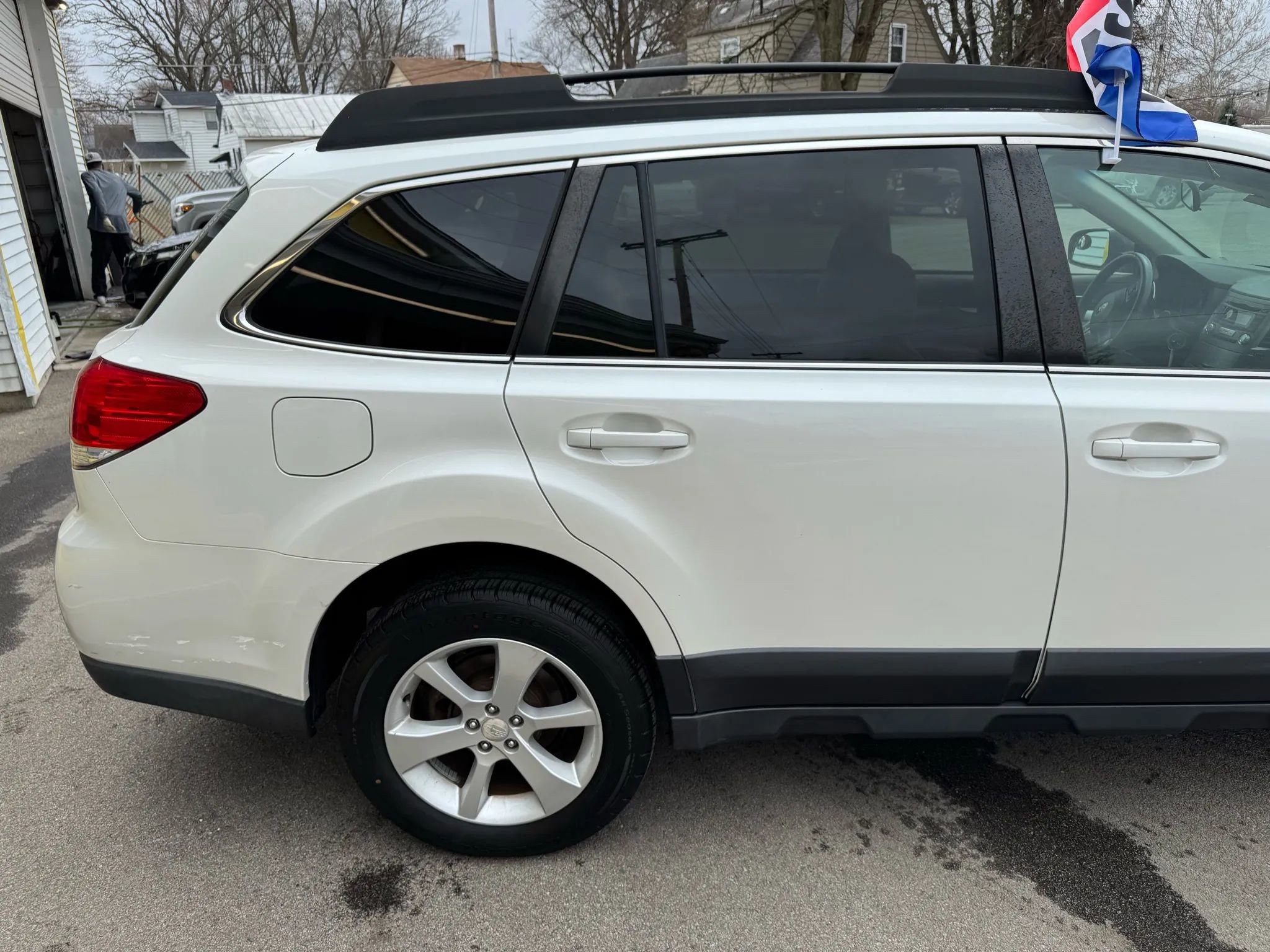 Used 2013 Subaru Outback 2.5i Premium image 10