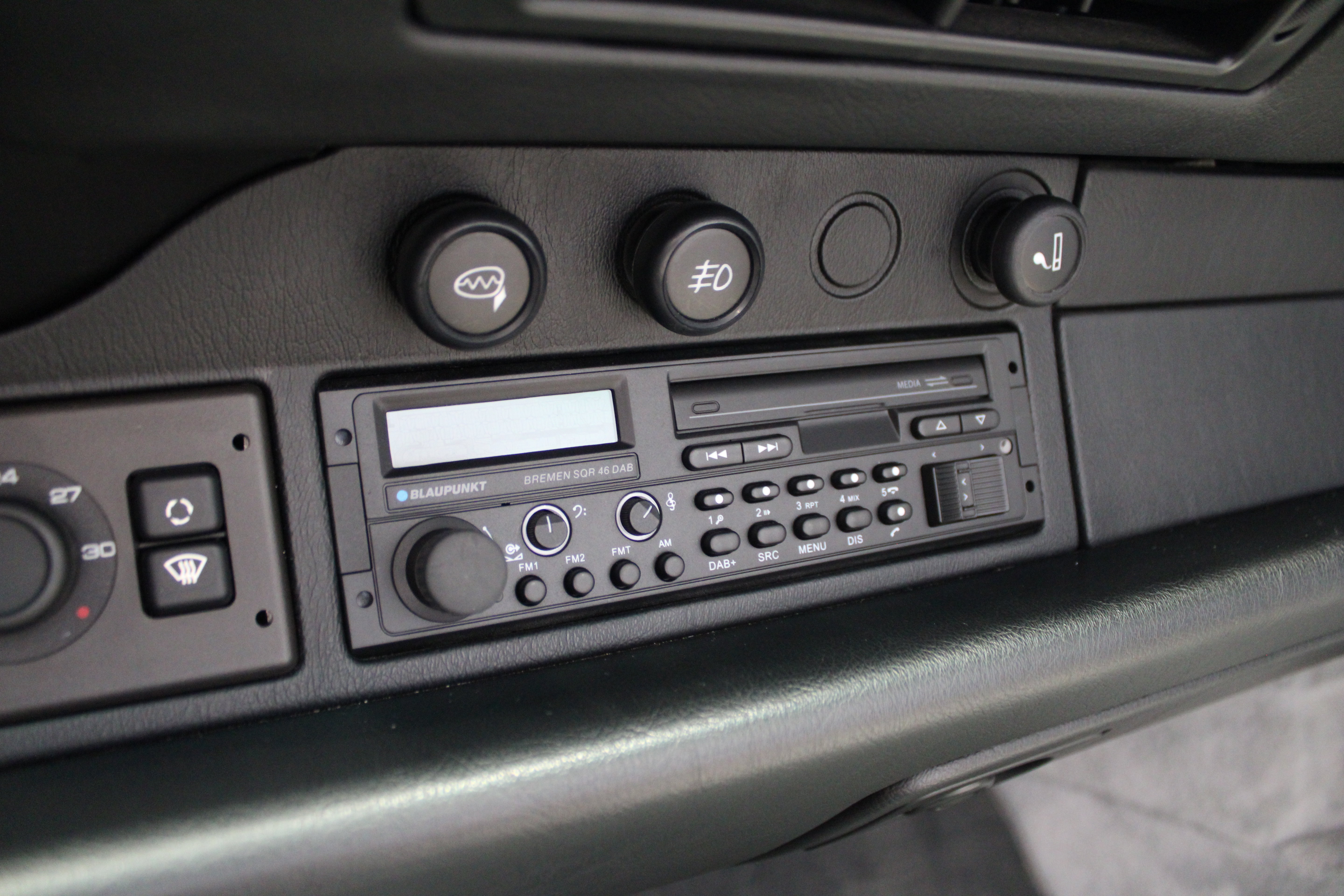 Used 1996 Porsche 911 Cabriolet image 18