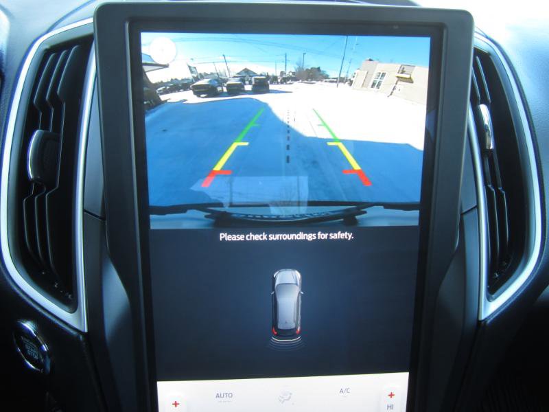 Used 2023 Ford Edge SEL w/ Convenience Package image 18