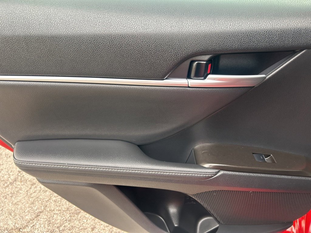 Used 2024 Toyota Camry XSE image 28