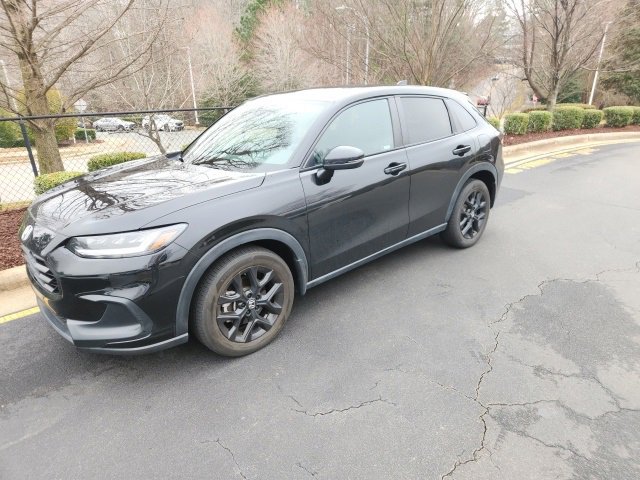 Used 2024 Honda HR-V Sport image 2