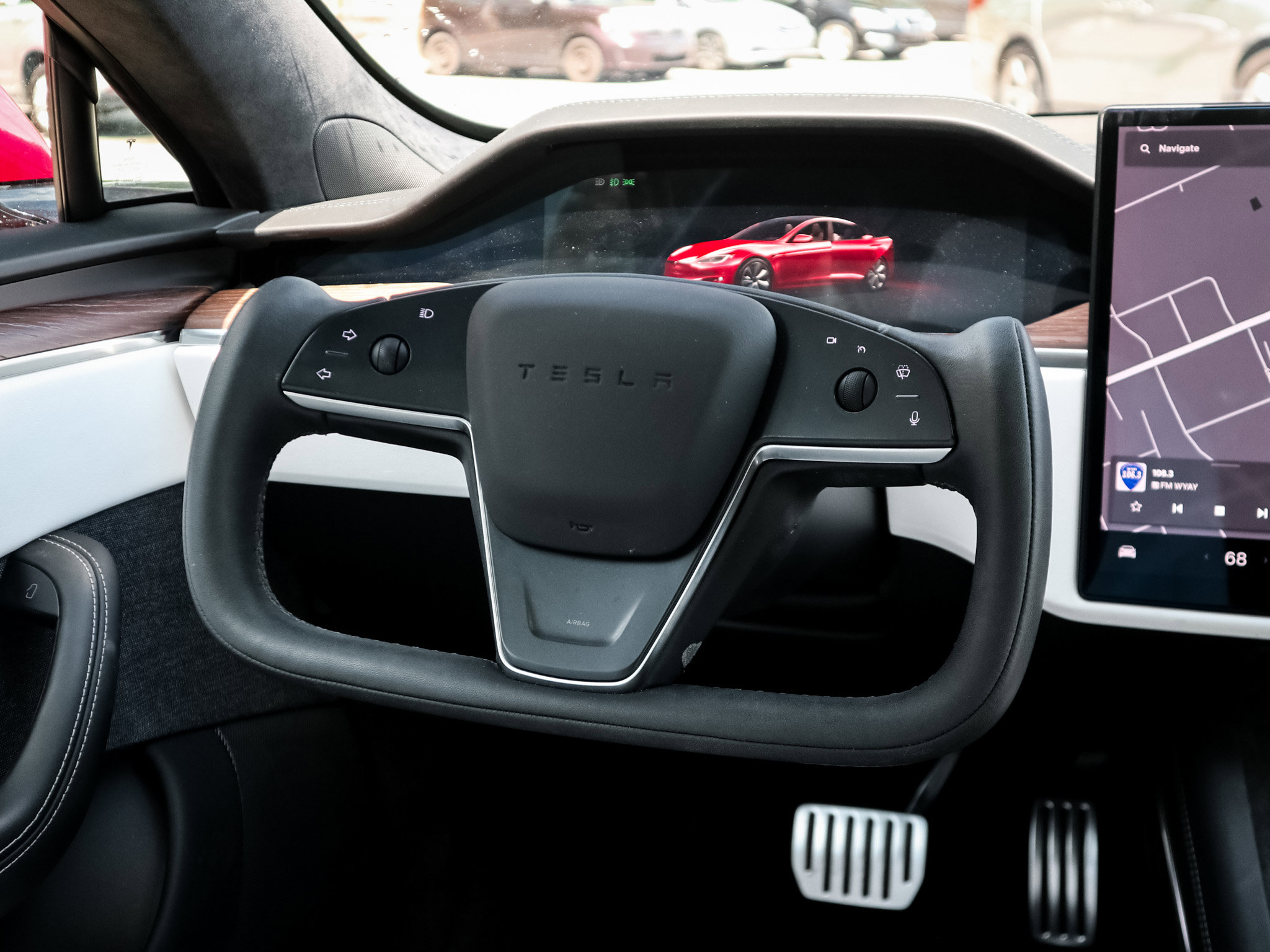 Used 2023 Tesla Model S AWD/4WD image 18