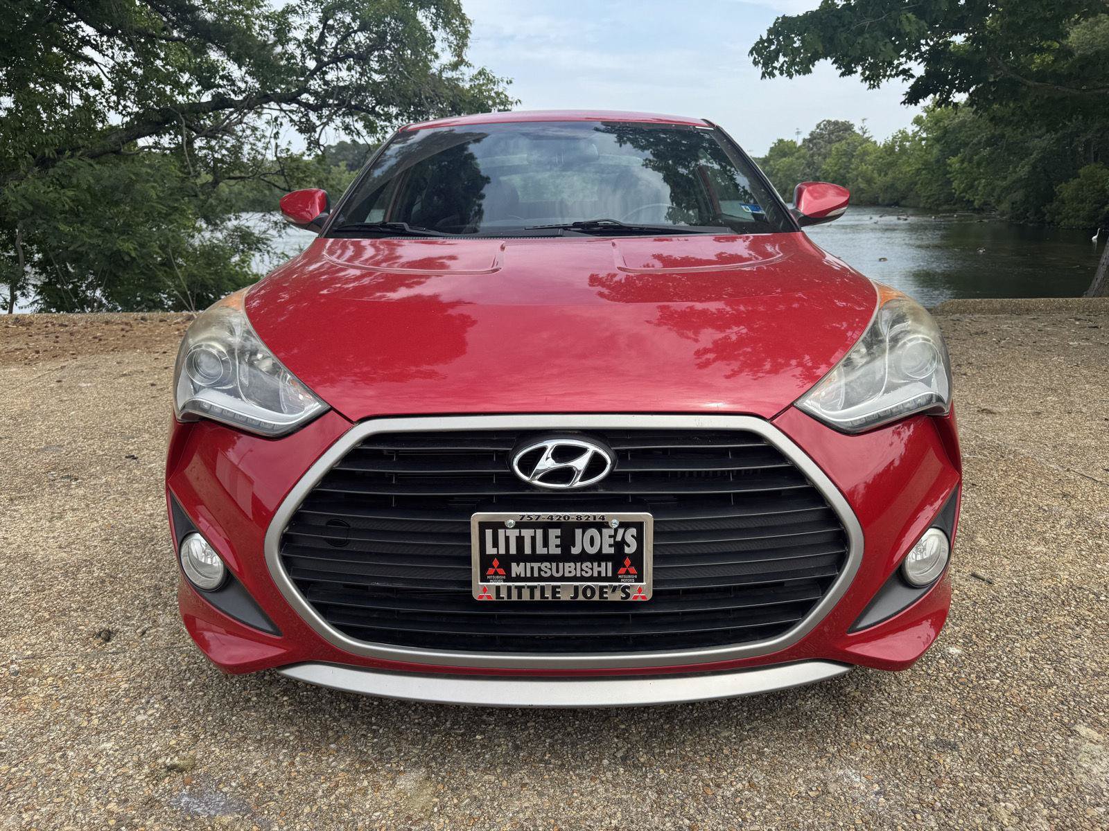 Used 2016 Hyundai Veloster Turbo FWD image 13