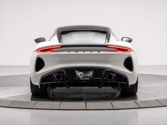 Used 2025 Lotus Emira RWD image 4