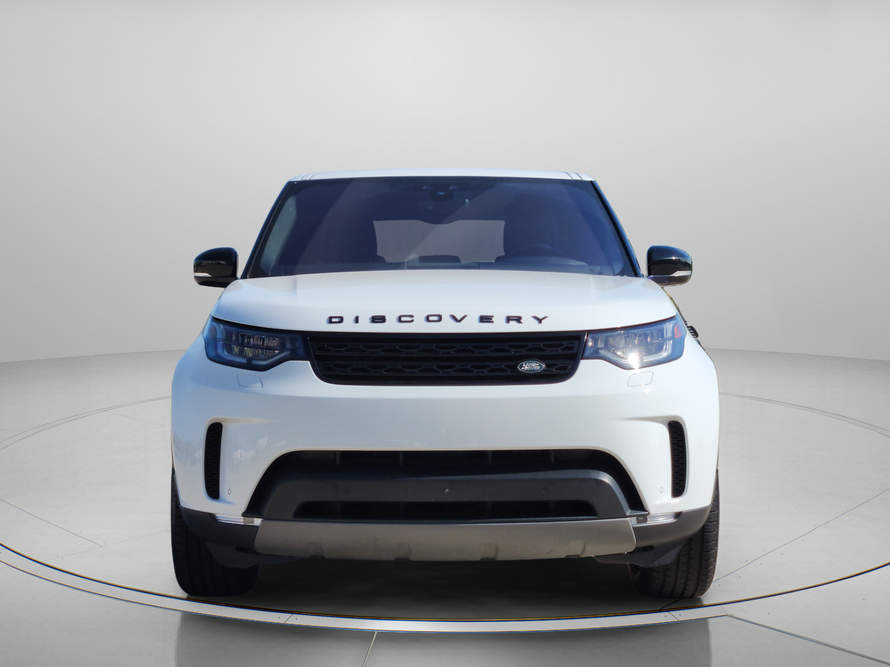 Used 2018 Land Rover Discovery HSE Luxury AWD/4WD image 6
