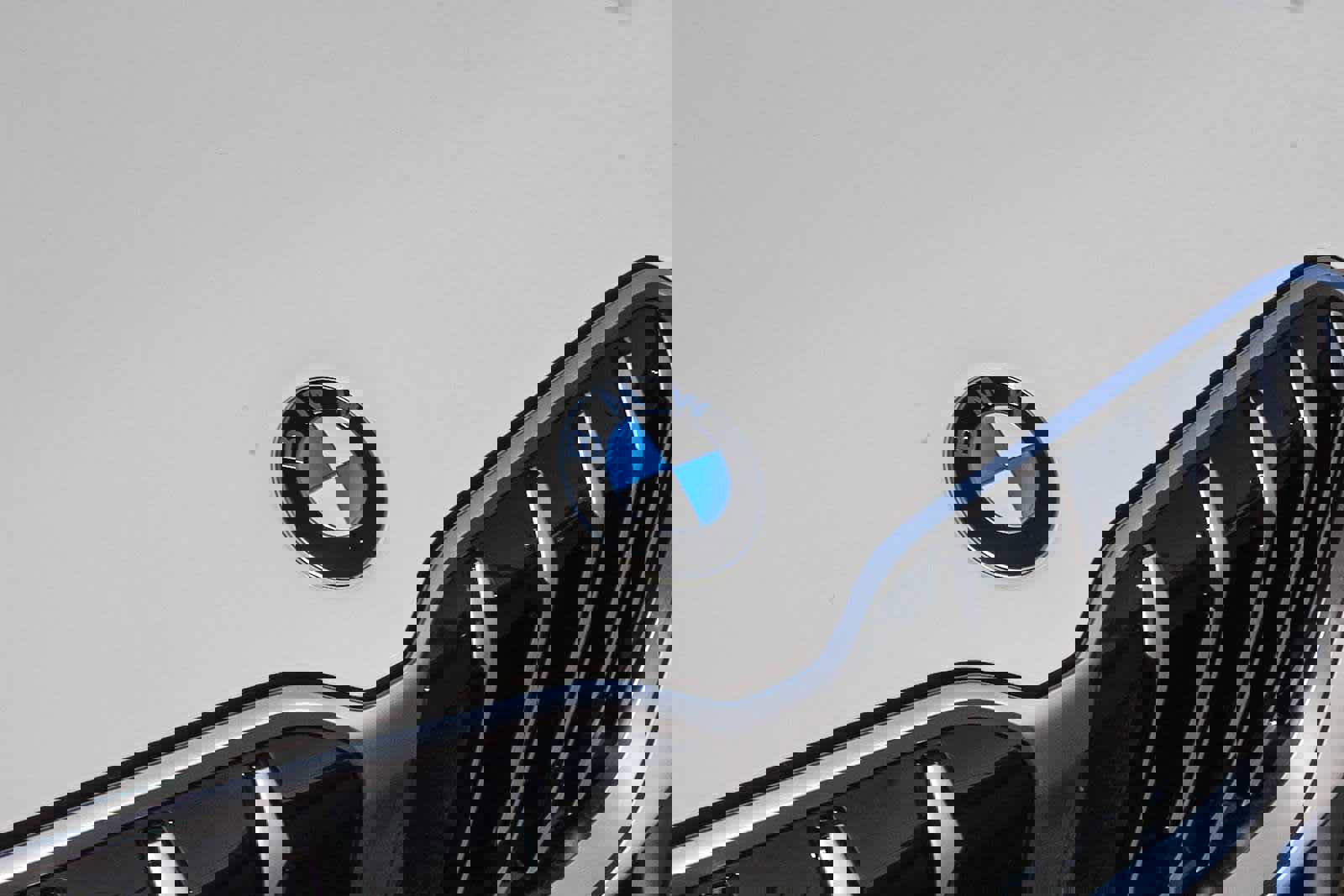 New 2026 BMW X1 xDrive28i w/ Convenience Package image 11