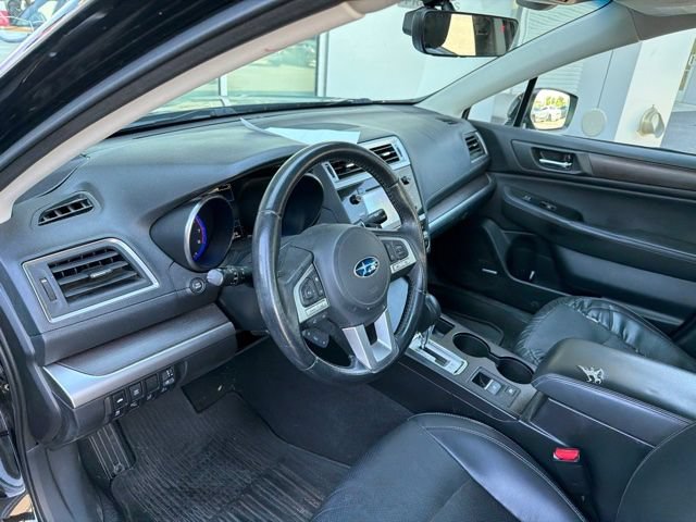 Used 2017 Subaru Legacy 2.5i Limited AWD/4WD image 5