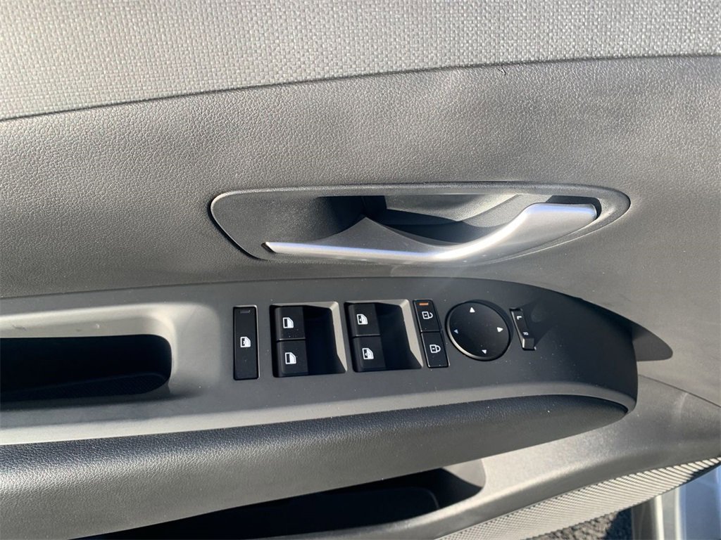New 2025 Hyundai Tucson SEL image 13