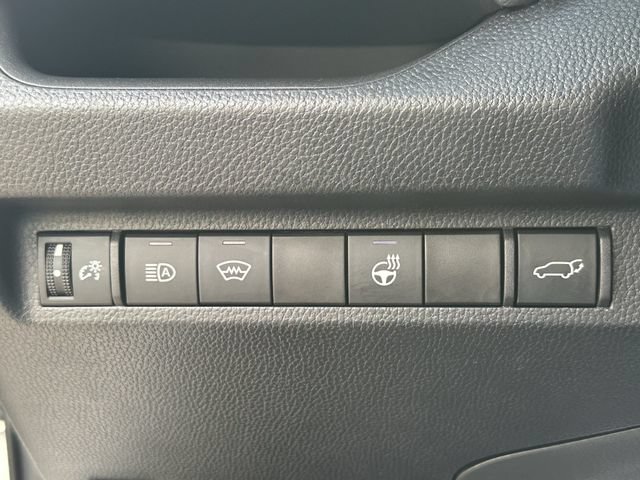 Certified 2023 Toyota RAV4 XLE Premium AWD/4WD image 25