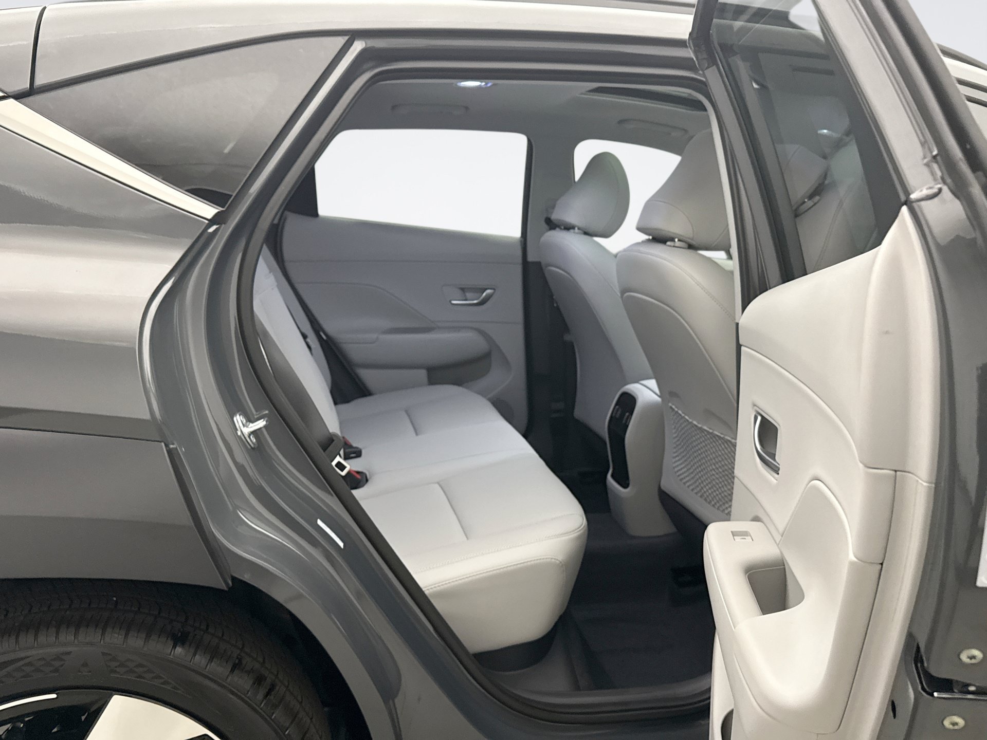Used 2026 Hyundai Kona Limited FWD image 21