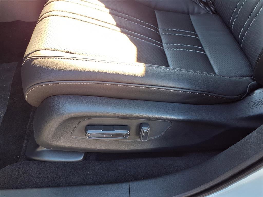 New 2026 Honda HR-V EX-L image 14